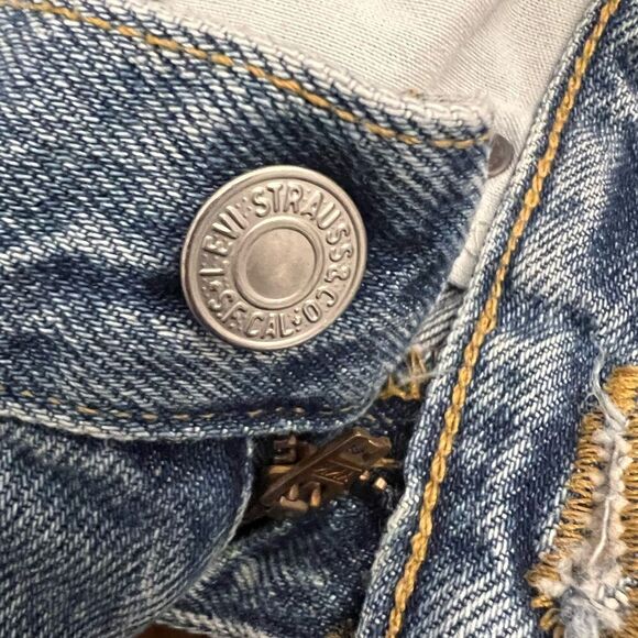 Vintage Levis 512 Women's Jeans High Rise Slim Fit tapered Leg Mom/ BF jeans. - Picture 3 of 10